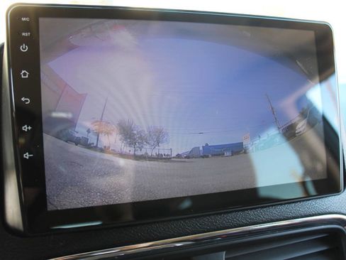 Used 2016 Dodge Grand Caravan SXT FWD image 48