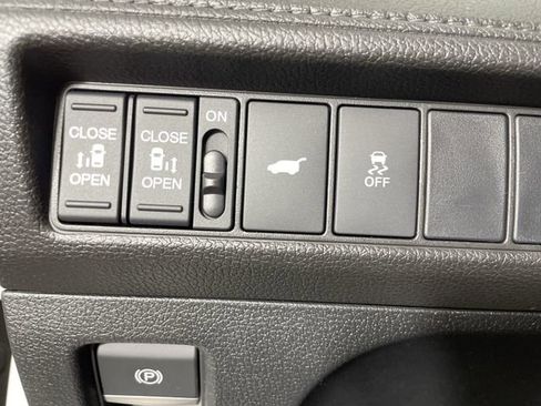 New 2026 Honda Odyssey EX-L image 34