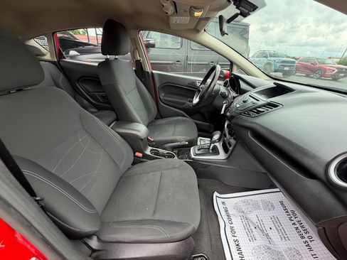 Used 2015 Ford Fiesta SE FWD image 17