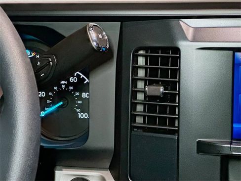 New 2026 Ford F350 XL w/ XL Chrome Package image 11