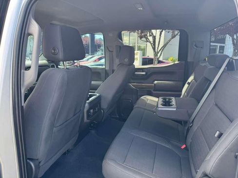 Used 2020 Chevrolet Silverado 1500 RST AWD/4WD image 9