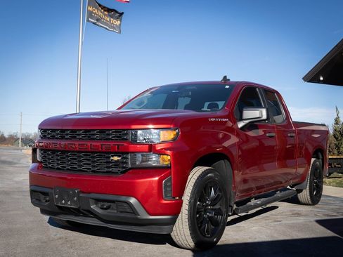 Used 2021 Chevrolet Silverado 1500 Custom image 14