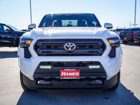 New 2026 Toyota Tacoma SR5 image 2