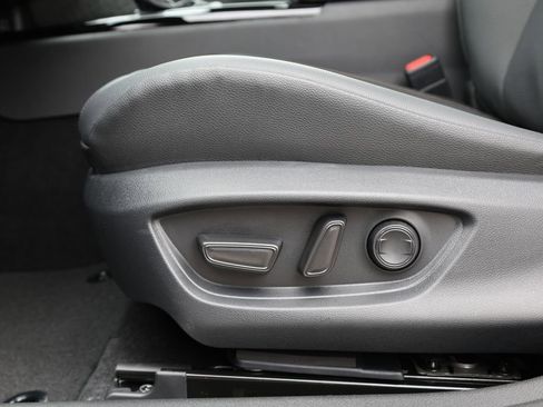 New 2026 Toyota Camry XLE image 27