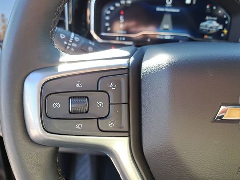 Used 2023 Chevrolet Silverado 1500 LT image 18