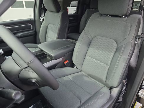 New 2026 RAM 1500 Big Horn AWD/4WD image 15