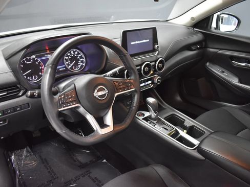 Certified 2024 Nissan Sentra SV w/ All-Weather Package FWD image 4