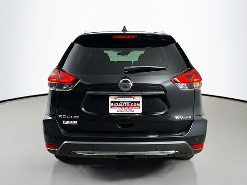 Used 2019 Nissan Rogue SV image 6
