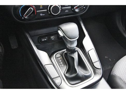 Used 2024 Kia Soul LX w/ Option Group 015 FWD image 29
