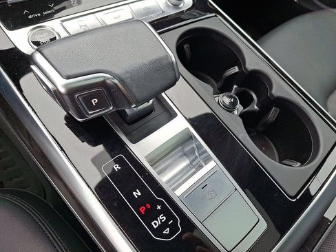 Used 2023 Audi Q7 3.0T Prestige AWD/4WD image 15
