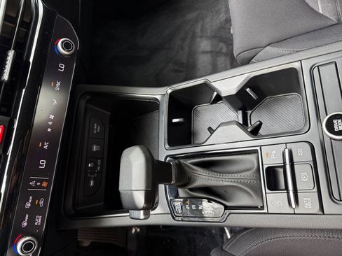 Used 2025 Kia K5 LXS image 36