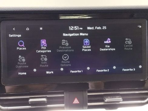 Used 2022 Kia Niro EX Premium image 30