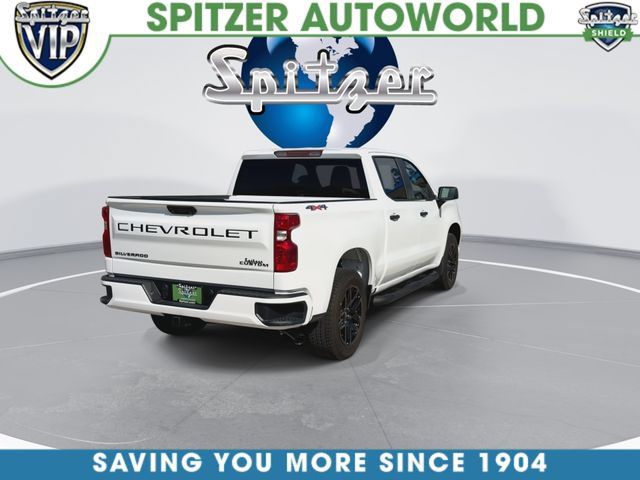 Used 2025 Chevrolet Silverado 1500 Custom w/ Turbomax Blackout Package AWD/4WD image 9