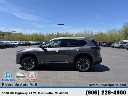 Used 2024 Nissan Rogue Platinum AWD/4WD image 4