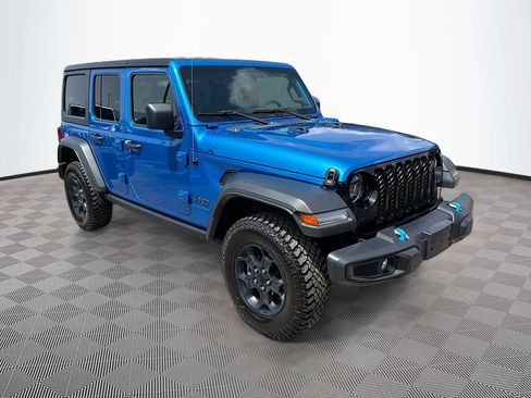 Used 2023 Jeep Wrangler Unlimited w/ Cold Weather Group AWD/4WD image 4