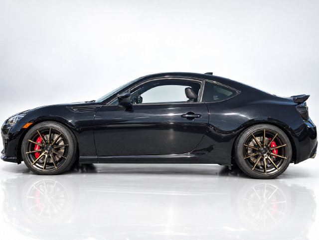 Used 2017 Subaru BRZ Limited w/ Performance Package RWD image 11