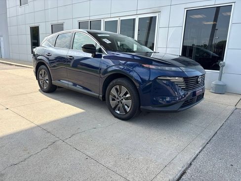 Certified 2025 Nissan Murano SL w/ Cargo Package AWD/4WD image 2