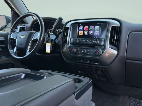 Used 2018 Chevrolet Silverado 1500 LT w/ All Star Edition AWD/4WD image 29