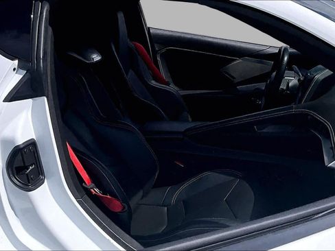 Used 2026 Chevrolet Corvette Stingray Preferred Cpe w/ Z51 Performance Package RWD image 9