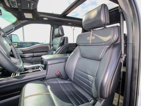 Used 2024 Ford F350 Platinum image 16