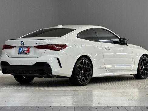 Used 2025 BMW M440i Coupe w/ Shadowloine Package RWD image 8