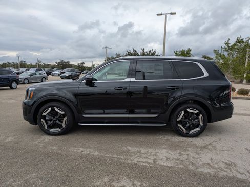 New 2025 Kia Telluride EX image 8