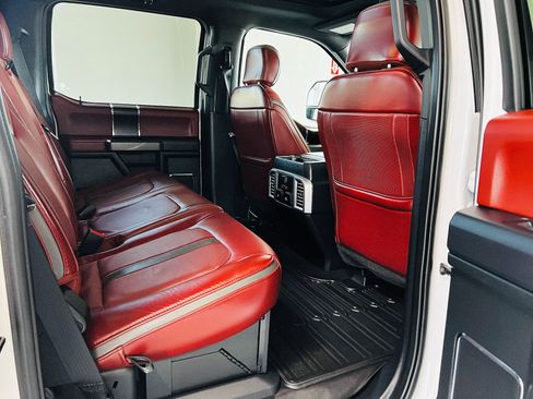 Used 2019 Ford F250 Platinum w/ Platinum Ultimate Package image 26