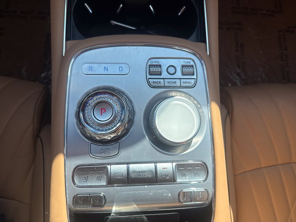 Used 2025 Genesis G90 3.5T AWD/4WD image 15