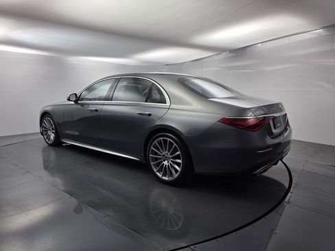 Used 2023 Mercedes-Benz S 500 4MATIC image 6