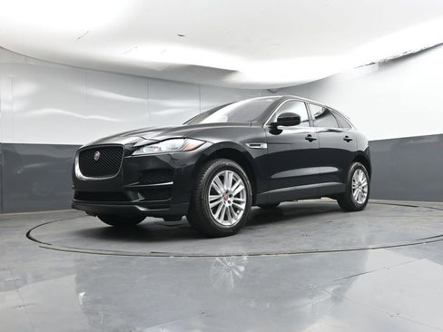 Used 2020 Jaguar F-PACE Prestige AWD/4WD image 29