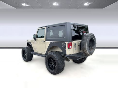 Used 2017 Jeep Wrangler Sport w/ Quick Order Package 24S AWD/4WD image 3