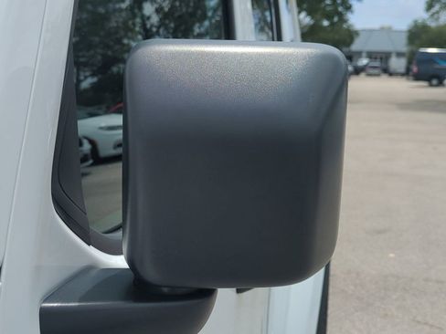 Used 2025 Jeep Wrangler Unlimited Sahara AWD/4WD image 13
