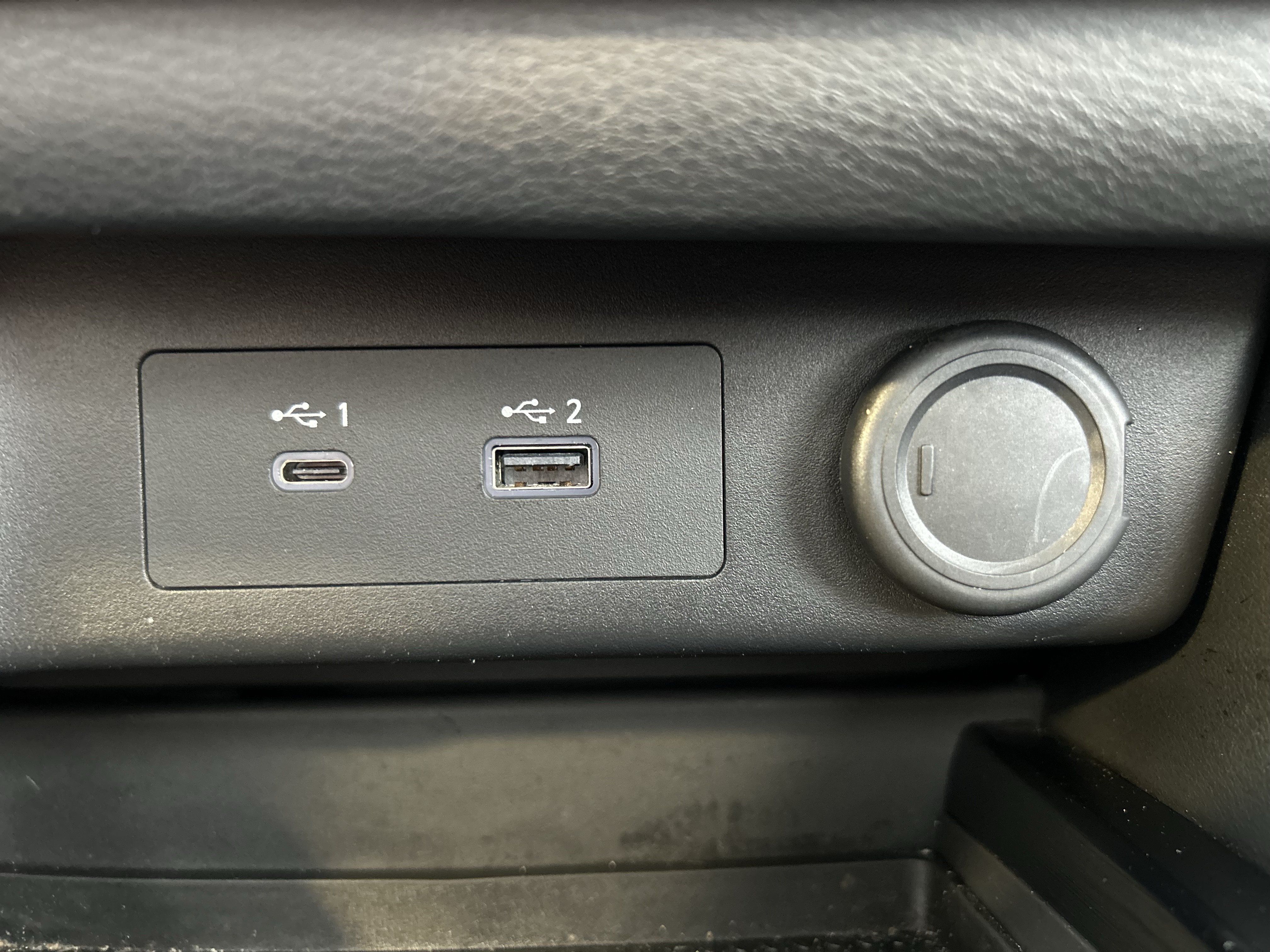 Used 2023 Nissan Rogue SL AWD/4WD image 31