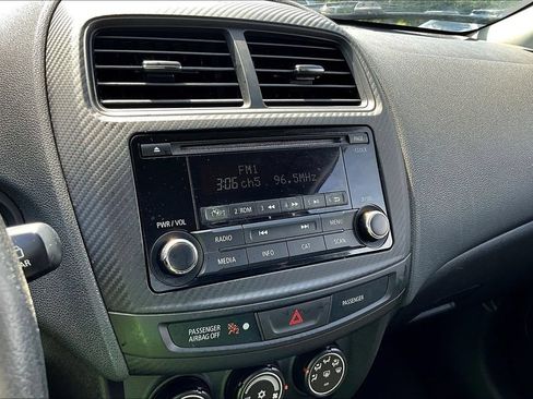 Used 2016 Mitsubishi Outlander Sport ES FWD image 15