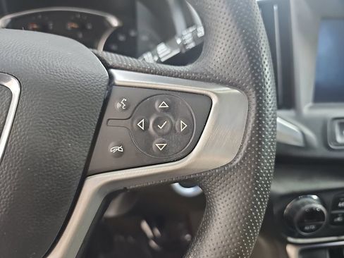 Used 2024 GMC Terrain SLE w/ Driver Convenience Package FWD image 23