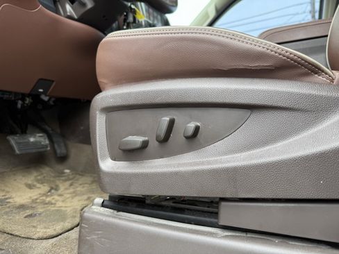 Used 2016 Chevrolet Silverado 1500 High Country w/ High Country Premium Package image 27