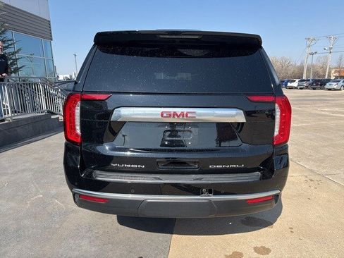 Used 2024 GMC Yukon Denali w/ Advanced Technology Package image 6