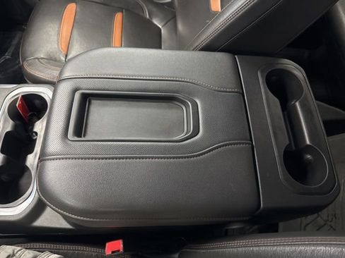 Used 2020 GMC Sierra 2500 AT4 image 49