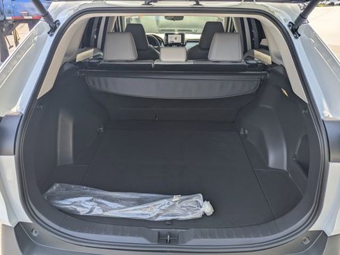 Used 2024 Toyota RAV4 XLE Premium image 16