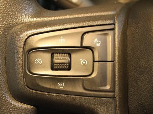 Used 2023 Chevrolet Silverado 1500 Custom image 15