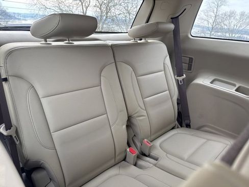 Used 2018 GMC Acadia Denali w/ Technology Package image 12