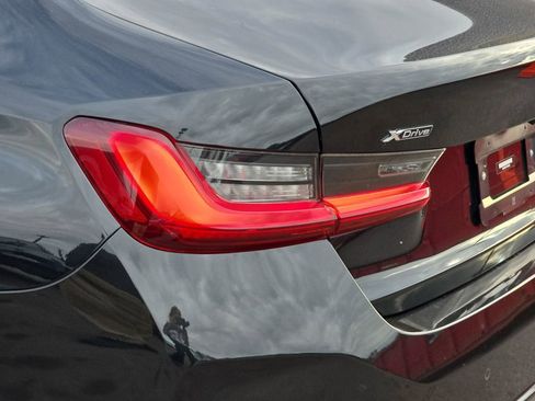 Used 2023 BMW 330i xDrive Sedan w/ Premium Package image 38