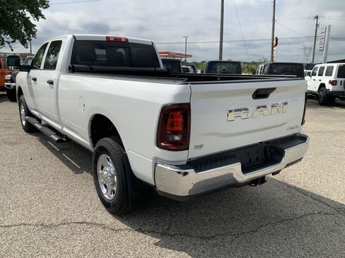 Used 2026 RAM 2500 Tradesman AWD/4WD image 9