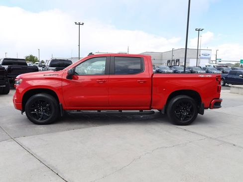 Used 2023 Chevrolet Silverado 1500 RST w/ Rally Edition AWD/4WD image 3