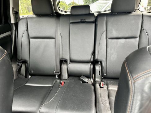 Used 2015 Toyota Highlander XLE AWD/4WD image 34
