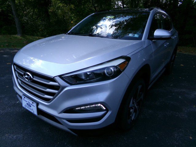 Used 2018 Hyundai Tucson Value w/ Cargo Package AWD/4WD image 4