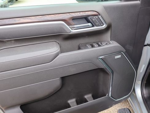 New 2026 GMC Sierra 2500 SLT image 10