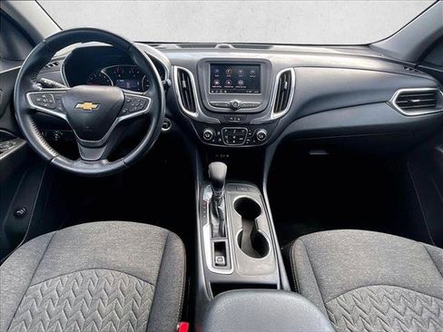 Used 2022 Chevrolet Equinox LT FWD image 16
