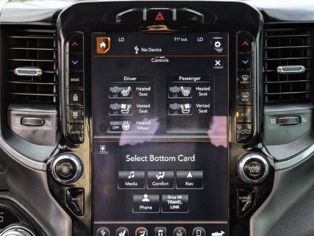 Used 2020 RAM 1500 Laramie w/ Sport Appearance Package AWD/4WD image 15