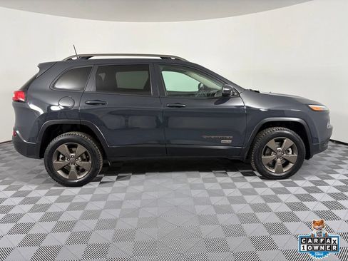 Used 2017 Jeep Cherokee 75th Anniversary AWD/4WD image 7